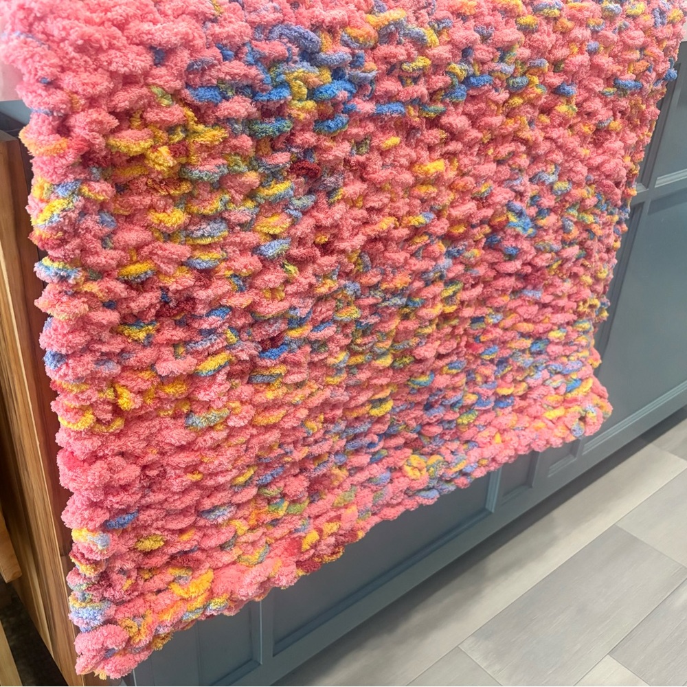 Newly Crafted “Confetti” Handmade Knit Linen-Stitch Chunky Blanket Throw 32x50